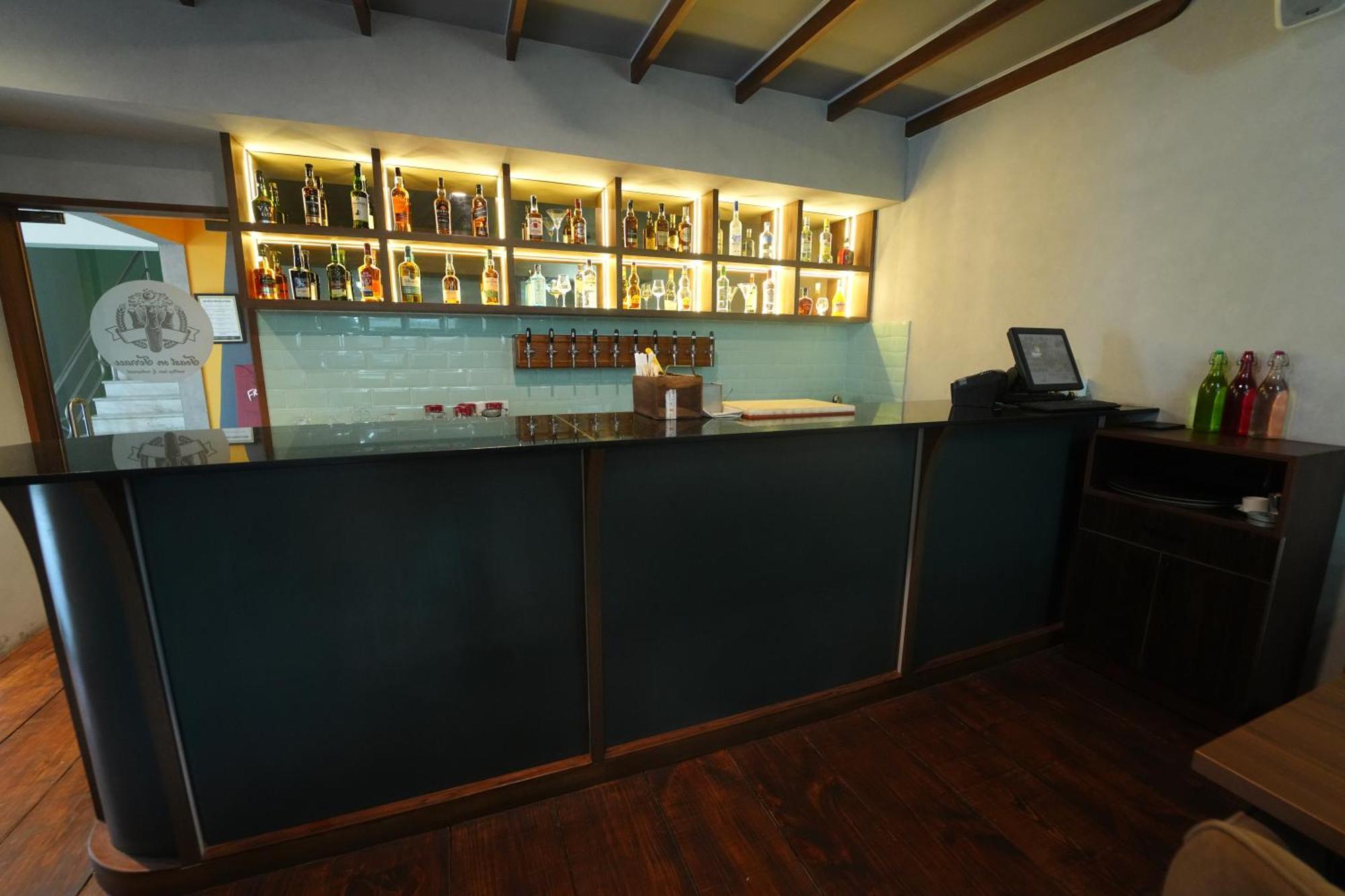 Vaishnavi Residency Hotel Bangalore Bagian luar foto