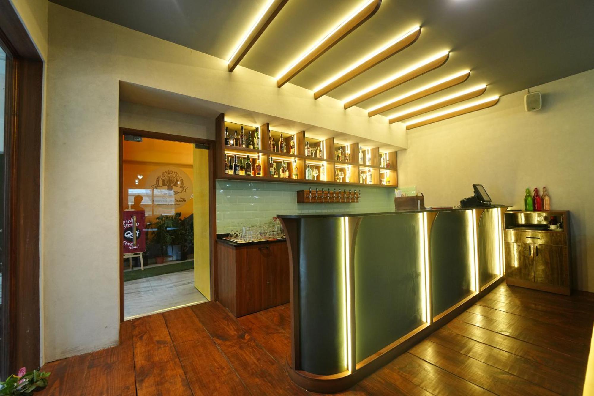 Vaishnavi Residency Hotel Bangalore Bagian luar foto